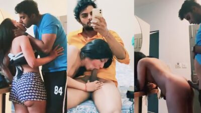 Indian Honry Girlfriend Fucking With Big Dick